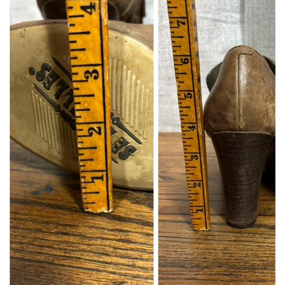 Anthro Seychelles Cognac Brown Distressed Leather Bootie w/Brass Buttons Size 9 - Picture 8 of 10